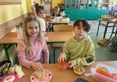 image23