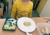 image32